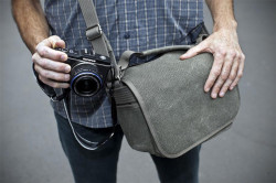 Think Tank Retrospective 5 Black - geanta foto