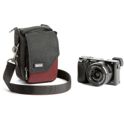 Think Tank Mirrorless Mover 5 - Deep Red - geanta foto