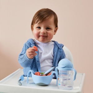 cană cu pai bleu bubblegum b.box +6 luni
