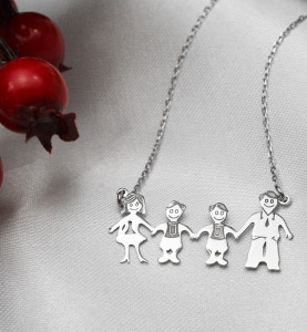 Lantisor din argint Family 4 persoane Mama, Tata si Doi Baieti Arg11E