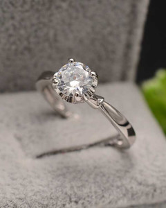 Inel romantic de logodna din argint cu zirconiu alb cod ARG370E
