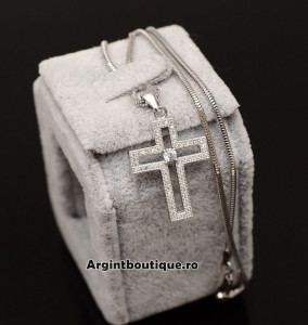 Lantisor Din Argint Si Cruciulita Arg137