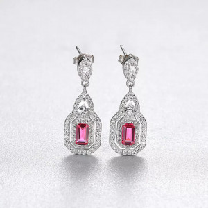 Cercei ARGINT Red Crystal Patrat Eleganti Arg398D