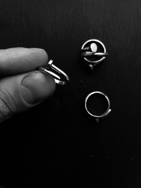 Twisted nail ring
