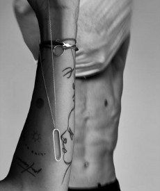 Minimalist necklace