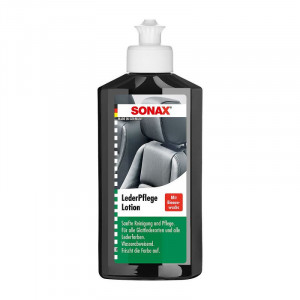 Solutie curatare tapiterie piele 500ml plus laveta Sonax