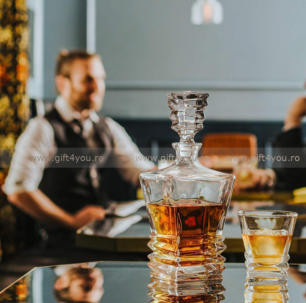 Set cristal Bohemia decantor + 6 pahare Whisky Legend