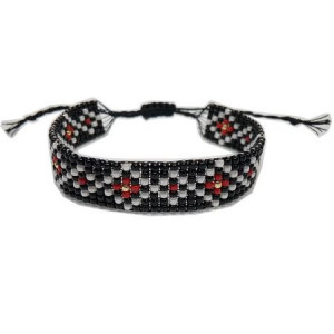 Bratara din margele tesute manual Dar cu dor - motiv traditional romburi inlantuite negru si rosu