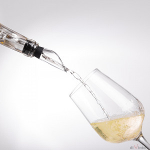 Set de servire vin in carcasa Elegance - racitor, tirbuson cu presiune de aer, antipicurator, dop de vid
