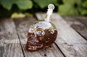 Sticla Decantor antiglont Craniu