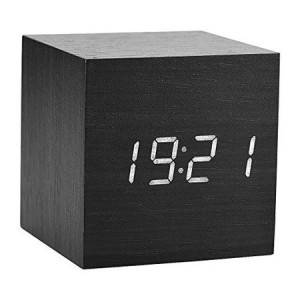 Ceas magic cub de lemn cu alarme
