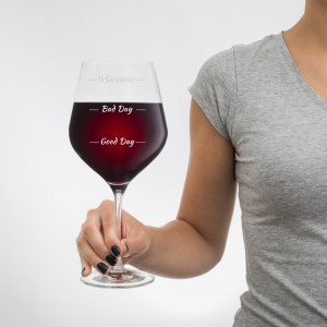 Cutie de vin Elegance cu 2 pahare gigant Who Cares
