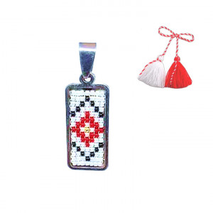 Pandantiv din inox cu margele tesute manual - motiv traditional romburi rosu alb negru