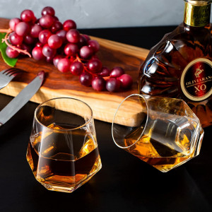 Set de 2 pahare diamant pentru vin sau whisky