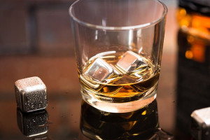 Cuburi metalice de racire bauturi