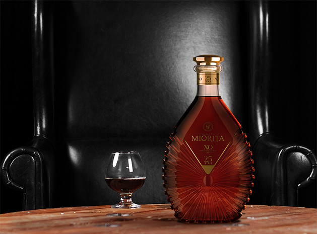 Vinars Miorita X.O. 25 ani, 40%, 0.7L