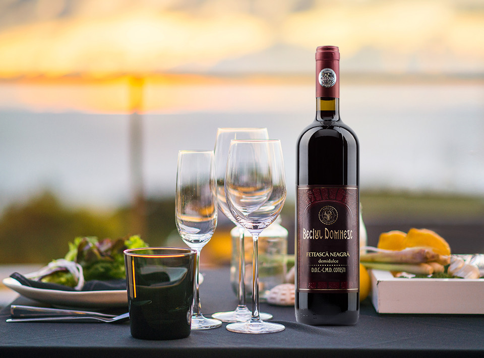 Vincon, Beciul Domnesc, Fetească Neagră, Demidulce, 13%, 0.187L