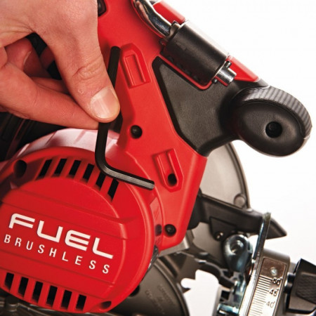 Fierastrau circular Milwaukee cu acumulator MODEL M18 CCS55-0X, 165MM
