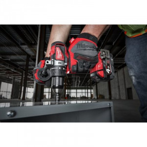 Masina de gaurit Milwaukee cu percutie cu acumulator MODEL M18BLPD2-402X, 82NM