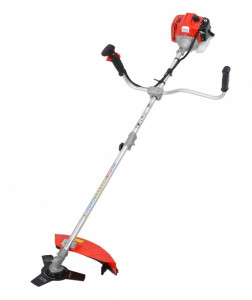 Hecht 135 BTS Motocoasa de umar 33 cmc, 1.5 CP