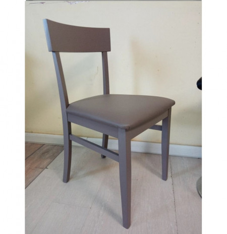 SEDIA MONACO IN LEGNO GRIGIO SEDUTA IN ECOPELLE