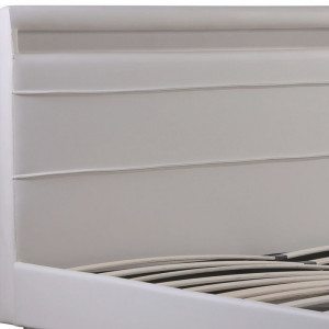 particolare letto