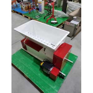 Zdrobitor-desciorchinator electric ENO 15 Smalto, 750 W, 1600-1800 kg/h