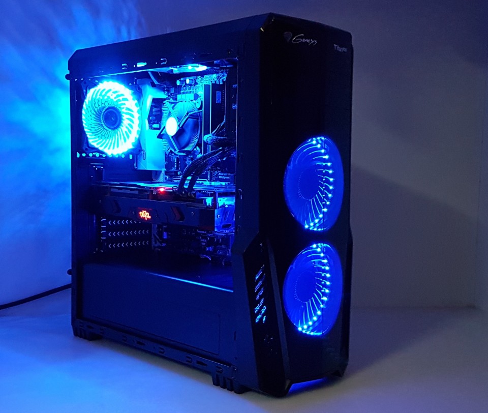 Calculator gaming Intel Skylake Core i5 6600, 16GB DDR4, SSD 480GB+HDD 500GB, video PowerColor