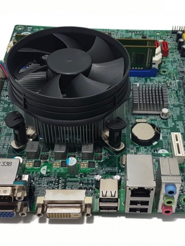 Kit placa de baza Acer Acer H81H3-AD + Procesor Intel Core i5 4440 3.30GHz + memorie 8GB DDR3 + cooler