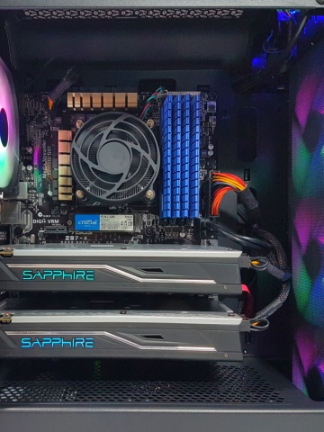Calculator Gaming Intel Core i7 4790, 16GB DDR3, SSD NVME 500GB+4TB HDD, 2 placi video Sapphire Radeon RX 470 NITRO+ 4GB GDDR5 256-bit Lite, CrossFire