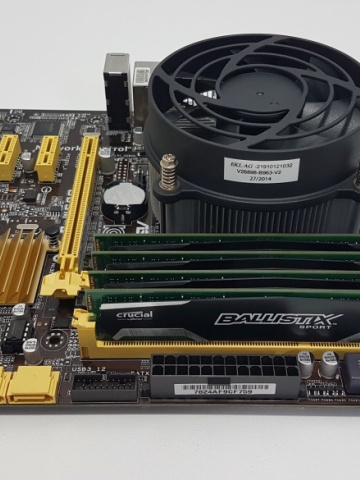 Placa de baza ASUS B85M-G + procesor Intel Haswell Refresh Core i7 4790 + memorii Crucial Ballistix Sport 16GB DDR3 + cooler
