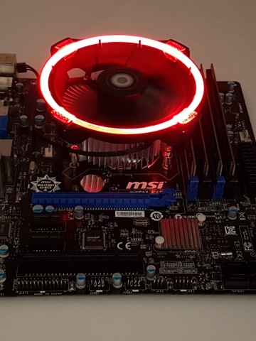 Placa de baza MSI B85M-E45 + procesor Haswell Refresh i5 4690 + memorie 16GB + cooler