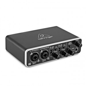 Behringer U-PHORIA UMC202HD