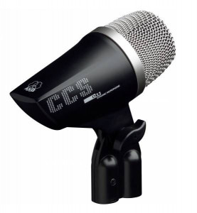 AKG D-11