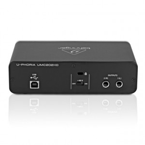 Behringer U-PHORIA UMC202HD