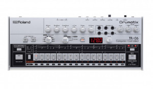 Roland TR-06