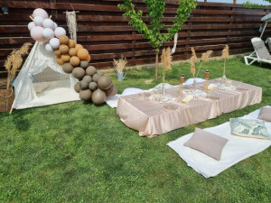 Set Cort teepee din dantelă, 120 x 120, salteluta, 2 pernite si kit fixare