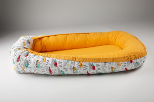 Babynest Yellow Car