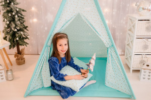Set Cort de joaca, Gold Stars Teepee Mint, 110 x 110, salteluta, 2 pernite si kit fixare