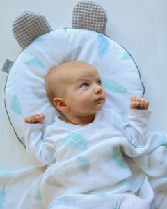 Perna plata cu urechi, pentru bebelusi, 35x28 cm, Tiny Star, Sweet Confetti & Beige