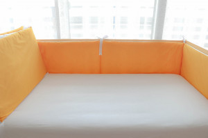 Aparatori patut Yellow White