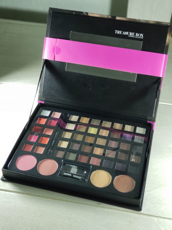 Trusa machiaj Profusion Treasure Box Pink
