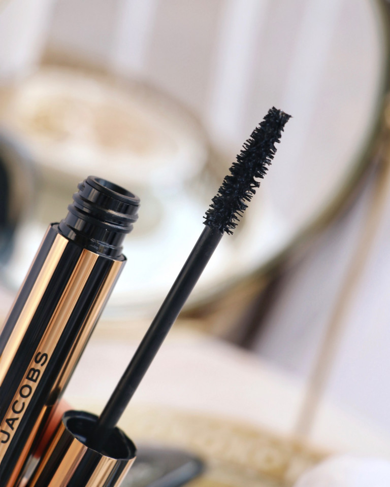 Mascara Marc Jacobs At Lash d Lengthening and Curling, Negru