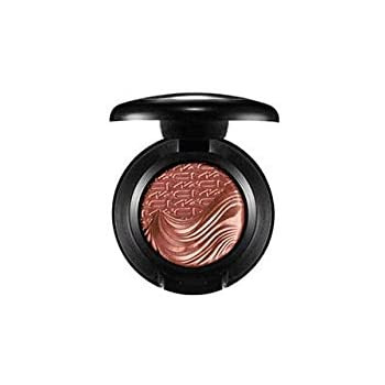Fard de ochi mac extra dimension, nuanta amorous alloy