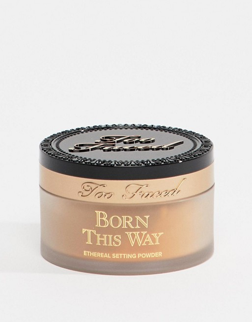 Pudra de fixare Too Faced Born This Way Setting Powder Translucent Medium