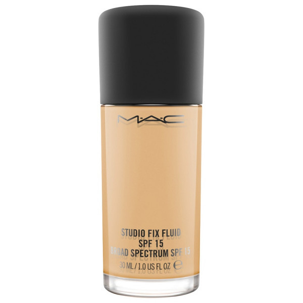 Fond de ten Mac Studio Fix Fluid SPF15 cu acoperire mare Nuanta NC30