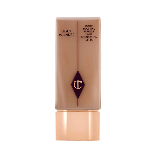 Fond de ten Charlotte Tilbury Light Wonder, Nuanta 10 Deep