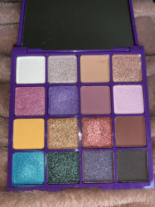 Paleta farduri de ochi Sunkissed Party Ever After Eyeshadow Palette