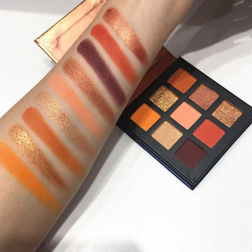 Paleta farduri de ochi Technic Pressed Pigment Enticing