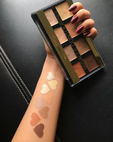 Paleta machiaj pentru conturare Max Factor Contouring